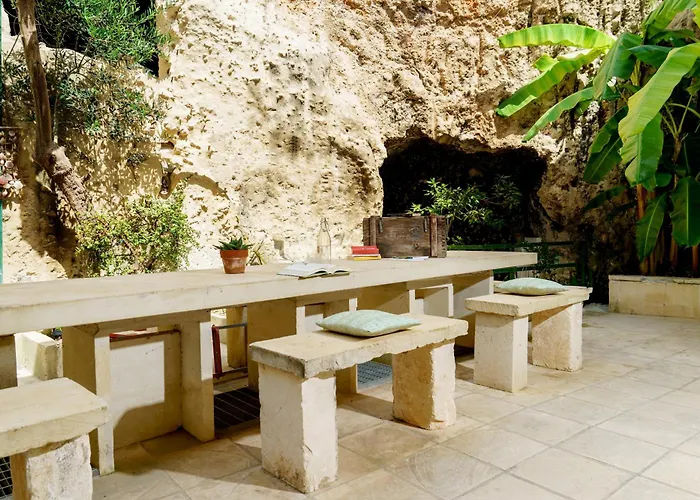 Hotel apartamentowy Atenaion